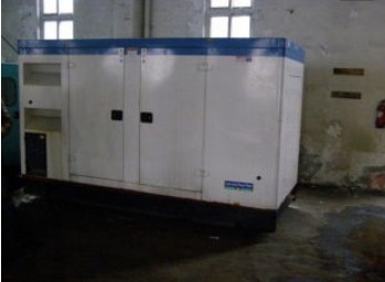 洛宁康明斯150kw大型柴油二手发电机组
